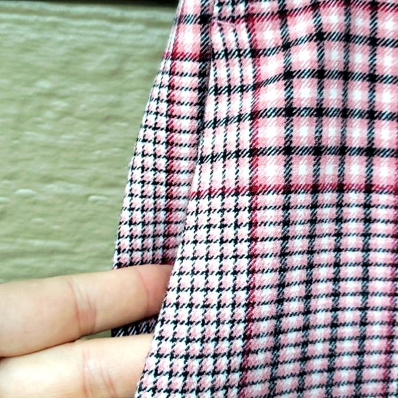 Old Navy Pink Plaid Pull On Pants 2P - Picture 3 of 8